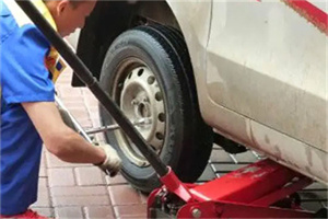 得荣附近拖车24小时服务热线电话