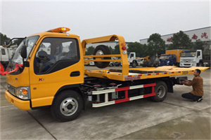 得荣哪里有拖车服务