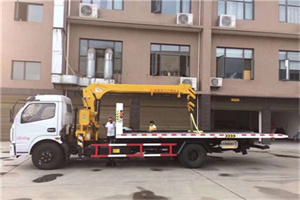 得荣附近汽车轮胎更换