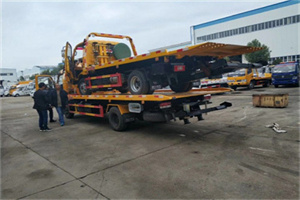 得荣同城汽车补胎