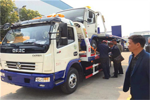 得荣汽车道路救援拖车价格
